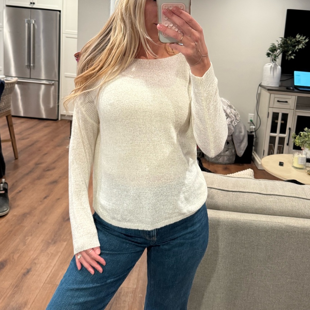 Lulus Sweater Size Medium